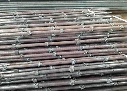 凤城隧道钢花管